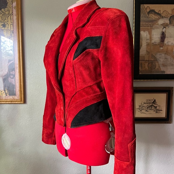 RARE & RESTORED 80s Chia Red and Black Cropped Thriller Suede Jacket - Picture 3 of 11